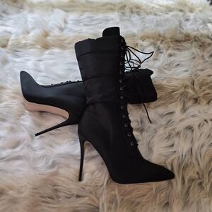 Super Sexy Black 5 Inch Lace-Up Midcalf Boots